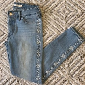 Levi’s 711 Skinny Embroidered Jeans